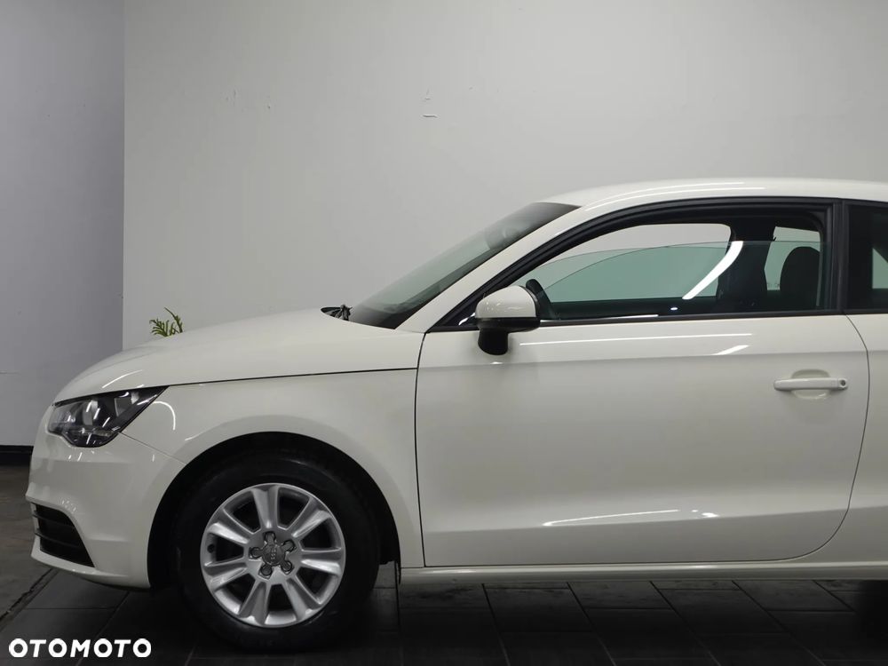 Audi A1 3-drzwiowe 1.2 TFSI Ambition - 17
