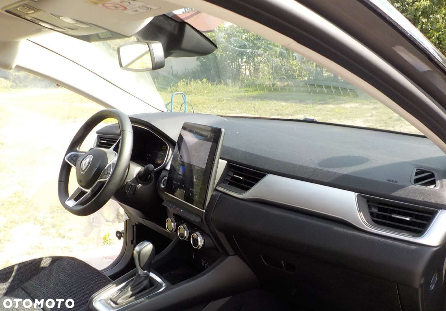 Renault Captur - 16