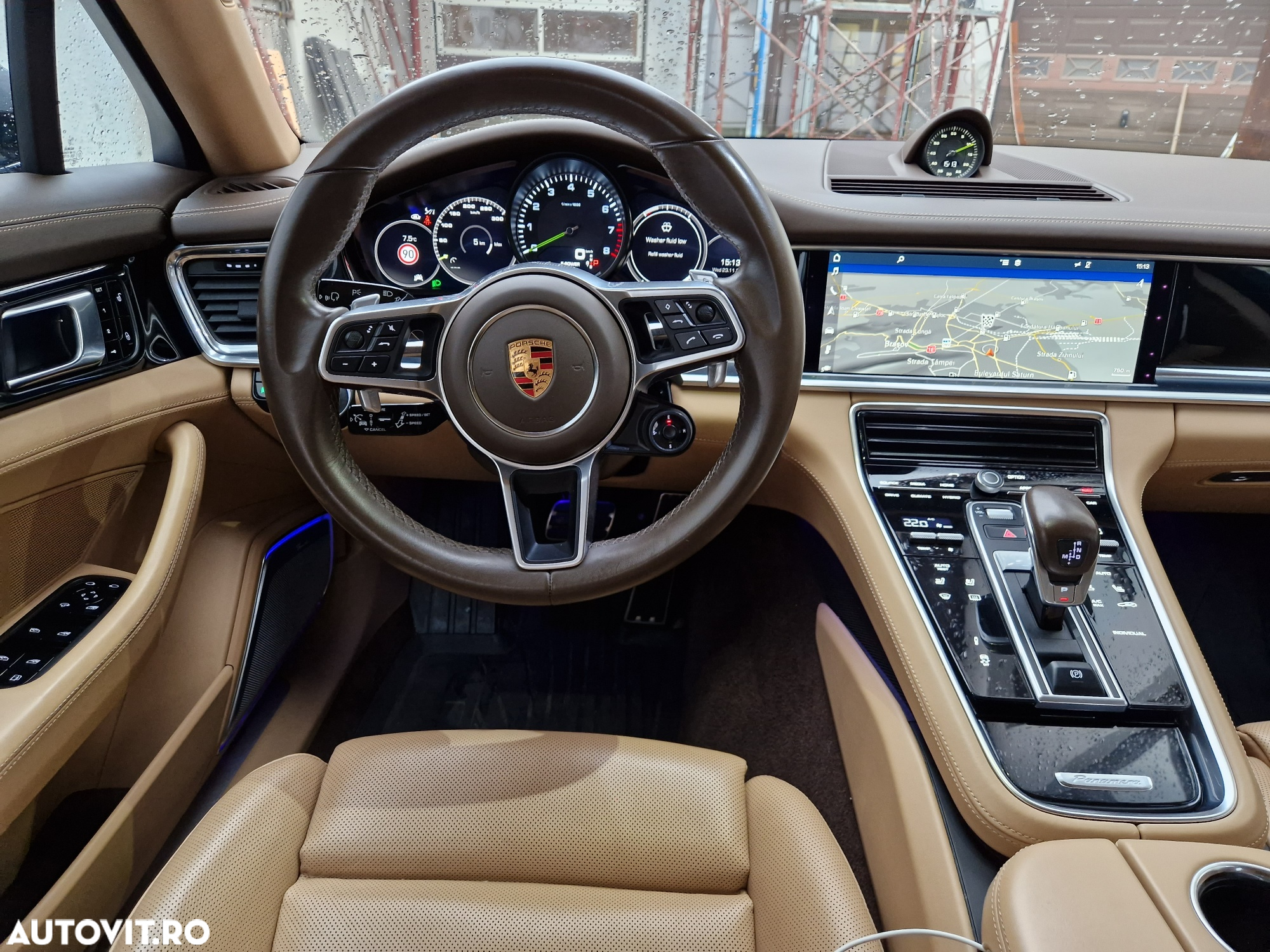 Porsche Panamera - 28