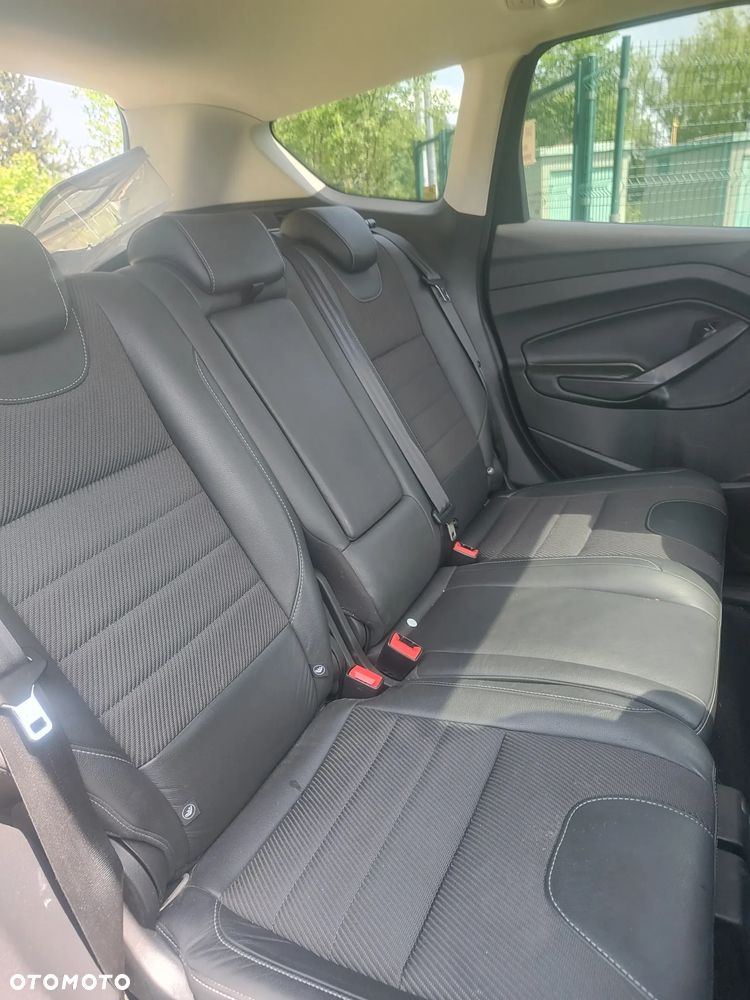 Ford Kuga 2.0 TDCi 4WD Titanium - 10