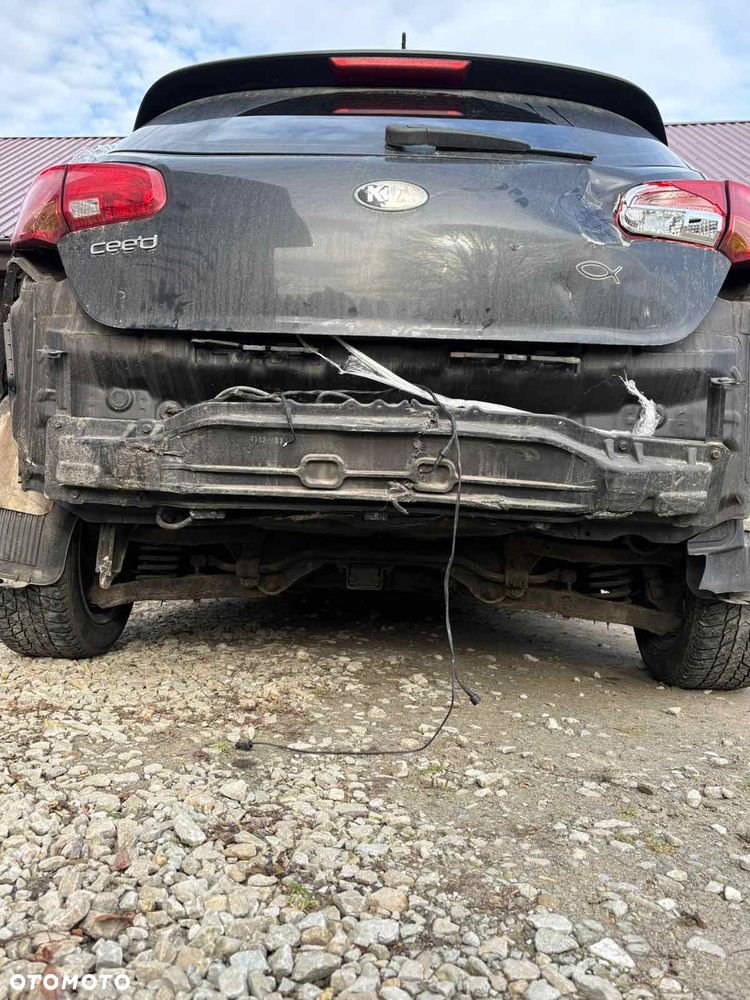 Kia Ceed 1.6 GDI M - 16