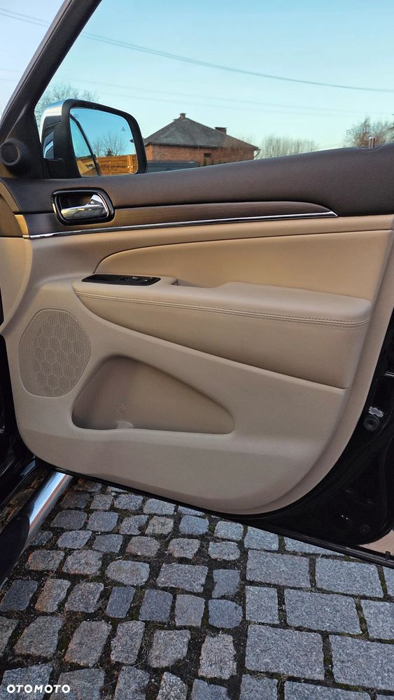 Jeep Grand Cherokee 5.7 V8 HEMI 4WD Automatik Overland - 12