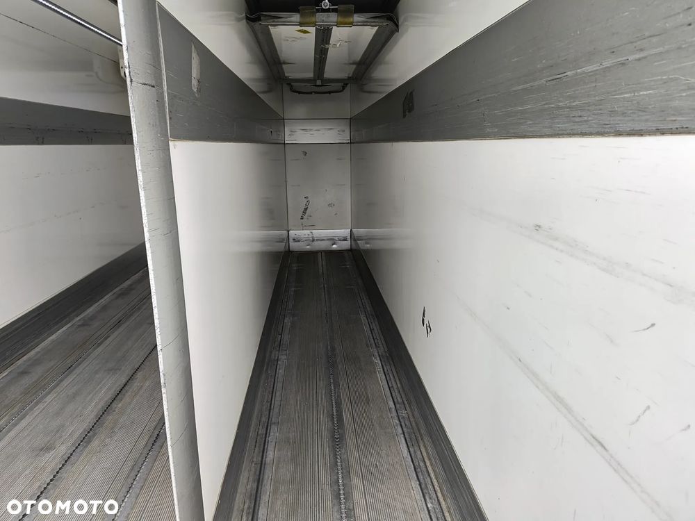 Mercedes-Benz Atego 1223 EURO6 - 11