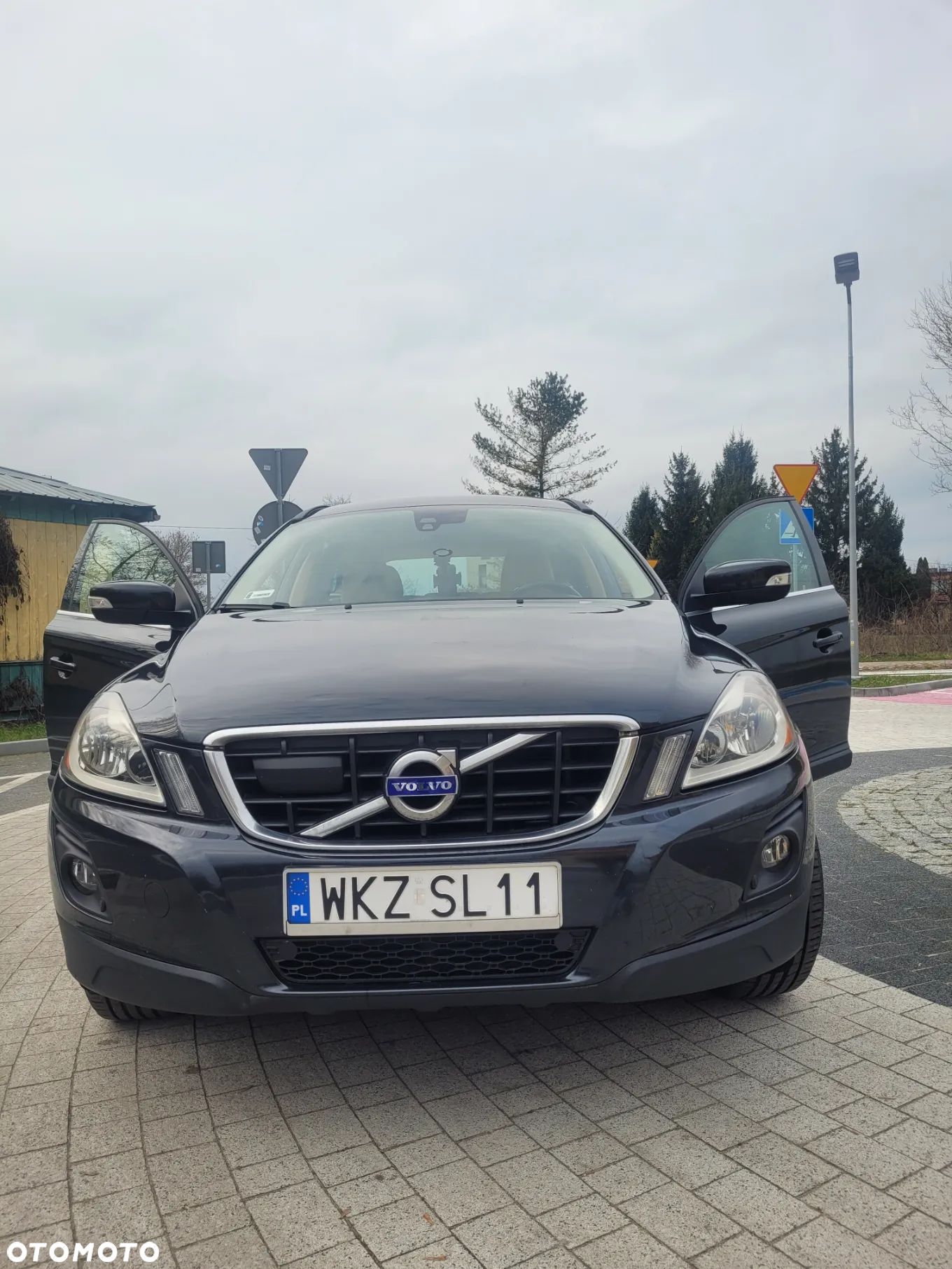 Volvo XC 60 - 1