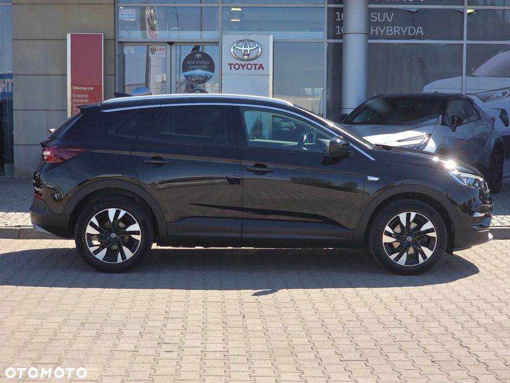 Opel Grandland 1.2 T Edition S&S - 8