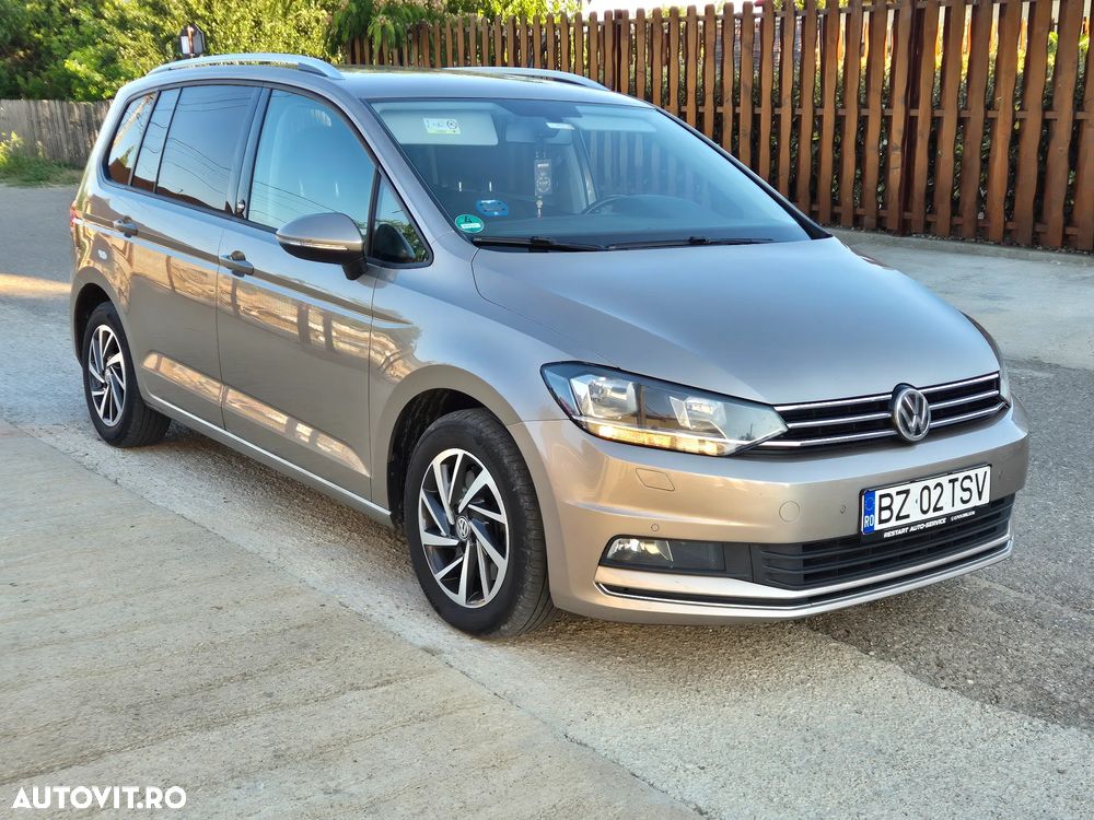 Volkswagen Touran - 2