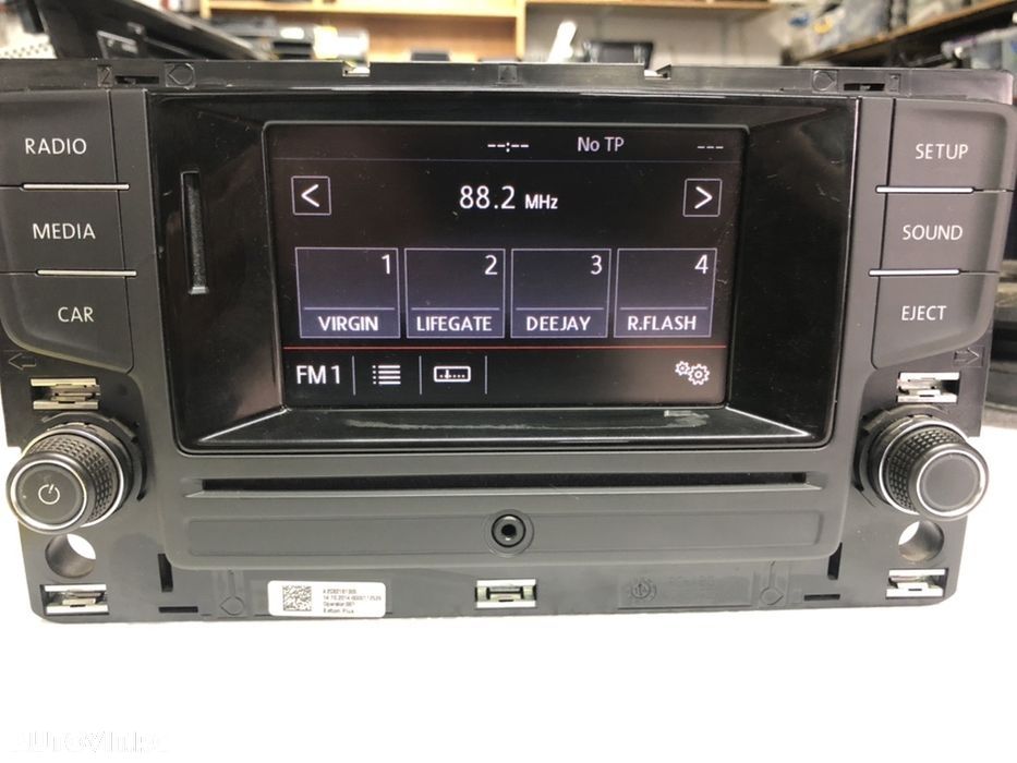 Unitate audio,bluetooth, touch screen pentru VW GOLF 7 an 2013-2017 - 1