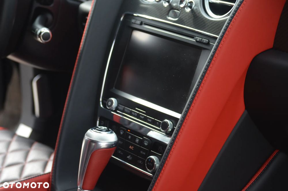 Bentley Continental GT Speed Convertible - 34