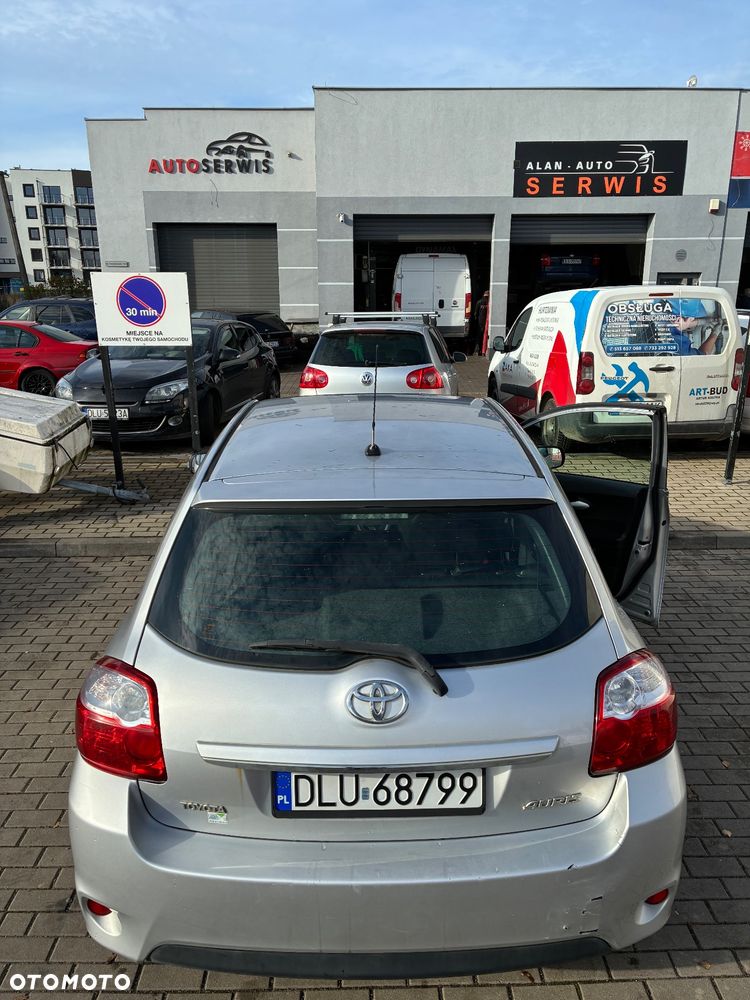 Toyota Auris - 9