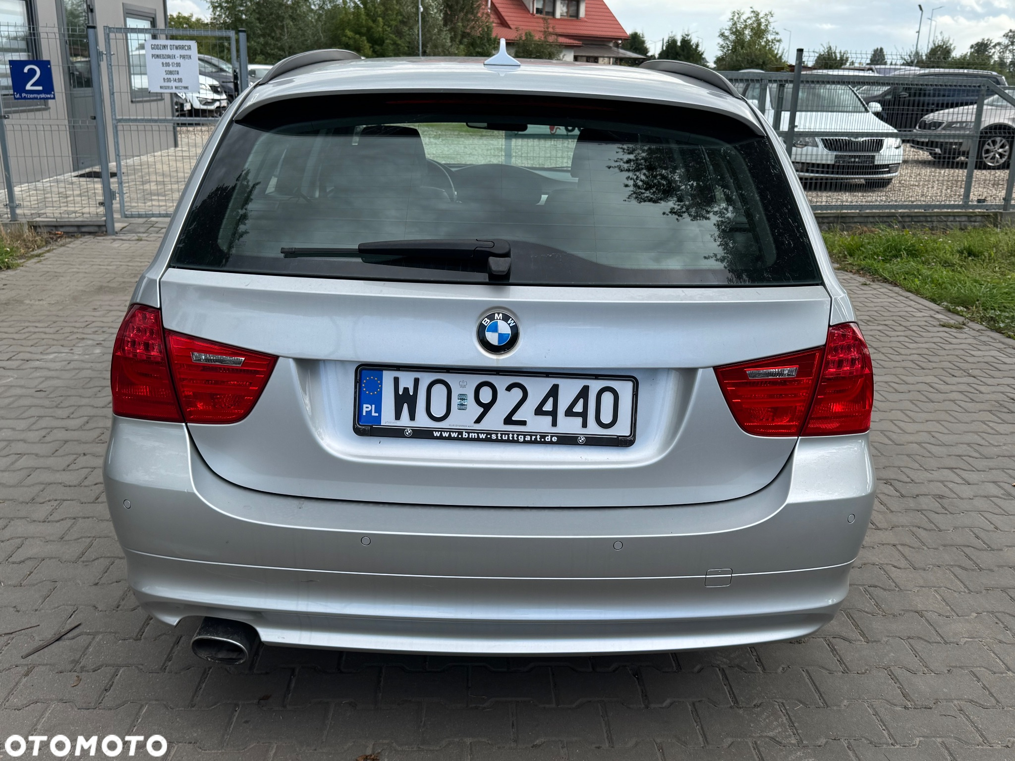 BMW Seria 3 320d DPF Touring - 8