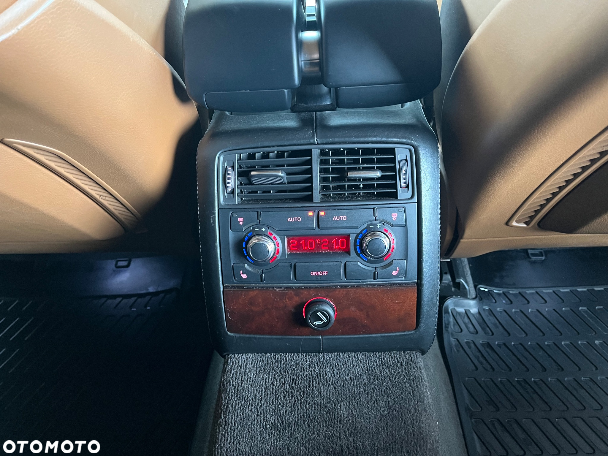 Audi A8 4.2 TDI Quattro - 11