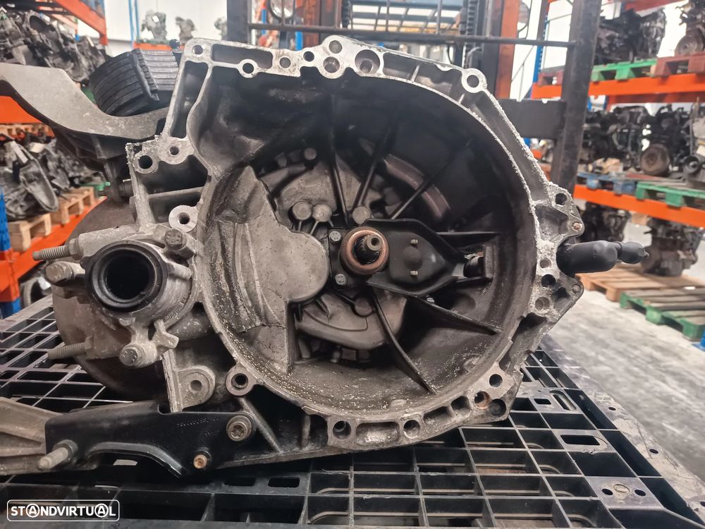 Caixa de Velocidades Citroen C3 1.5Blue-Hdi Ref: 20R102 - 1