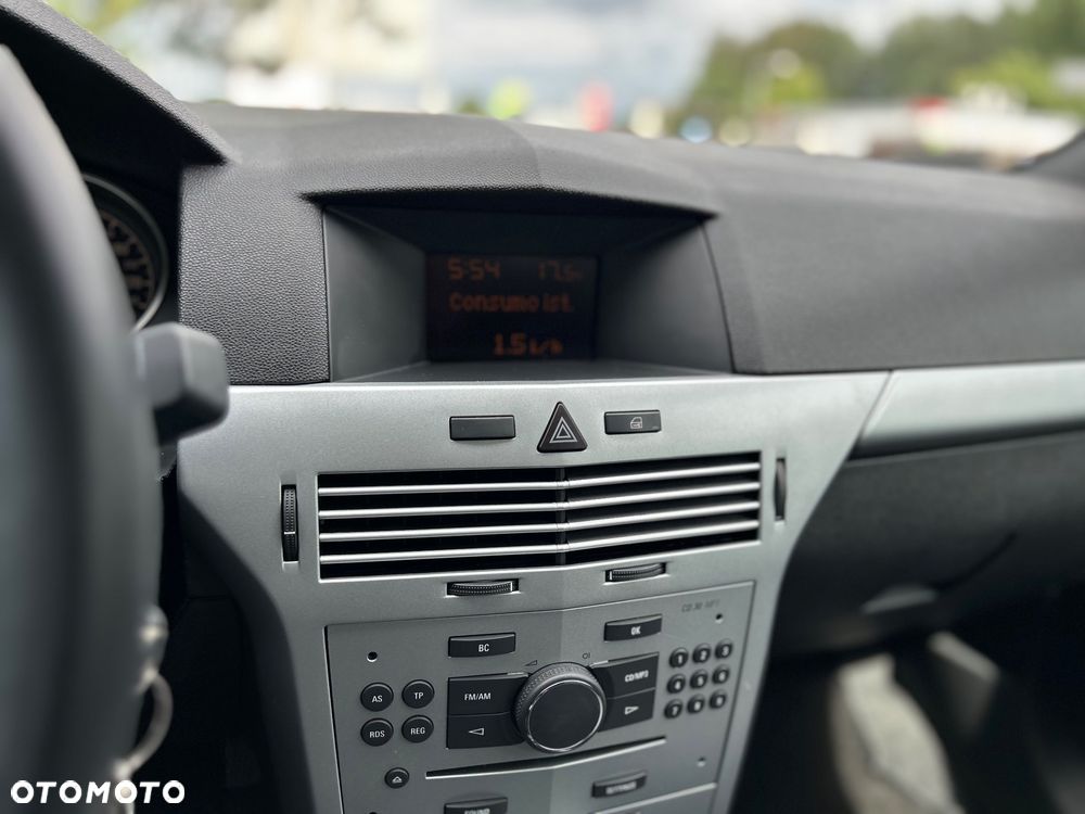 Opel Astra 1.6 Edition 111 Jahre - 29