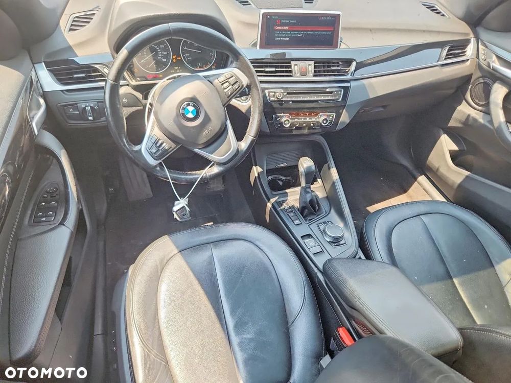 BMW X1 xDrive25i GPF Sport Line - 7