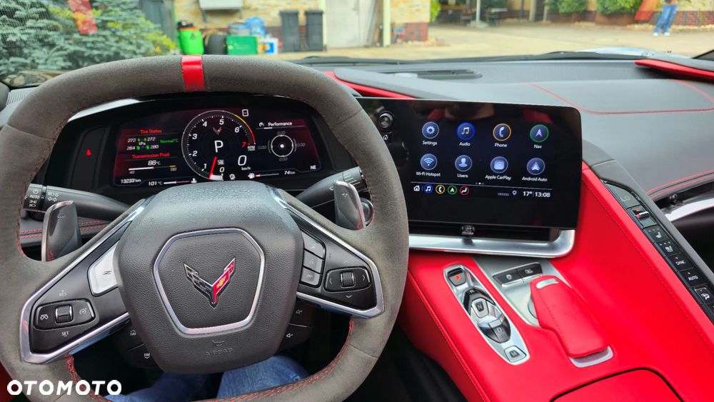 Chevrolet Corvette - 29