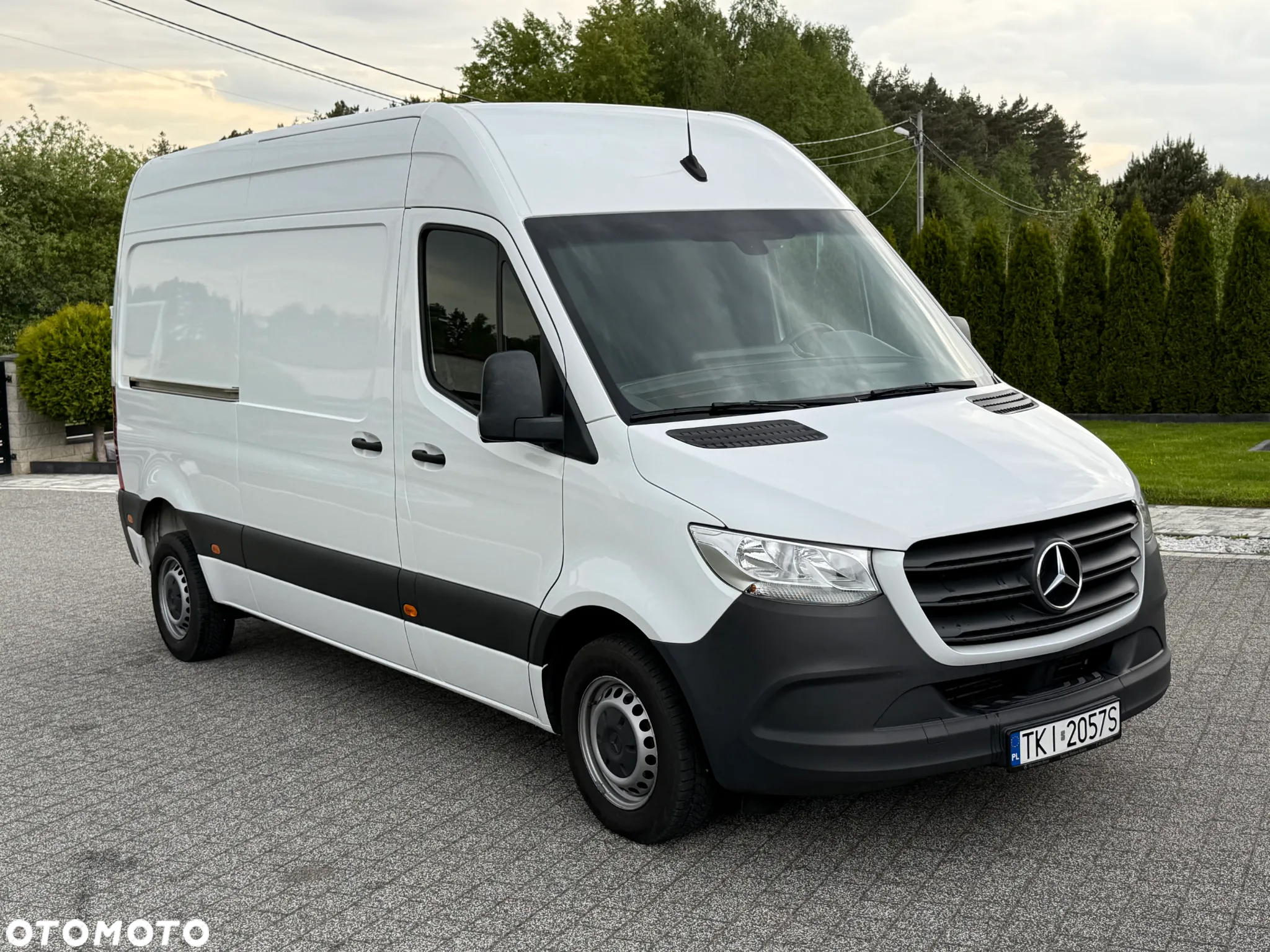 Mercedes-Benz L2H2 SALON PL. 84 tys. km! Stan idealny! - 28
