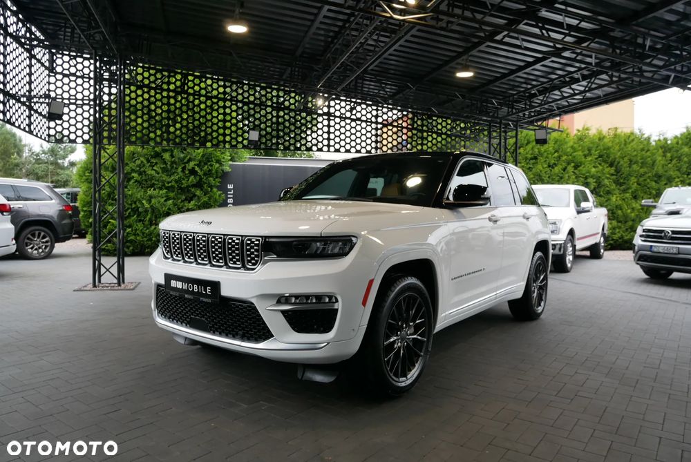 Jeep Grand Cherokee - 1