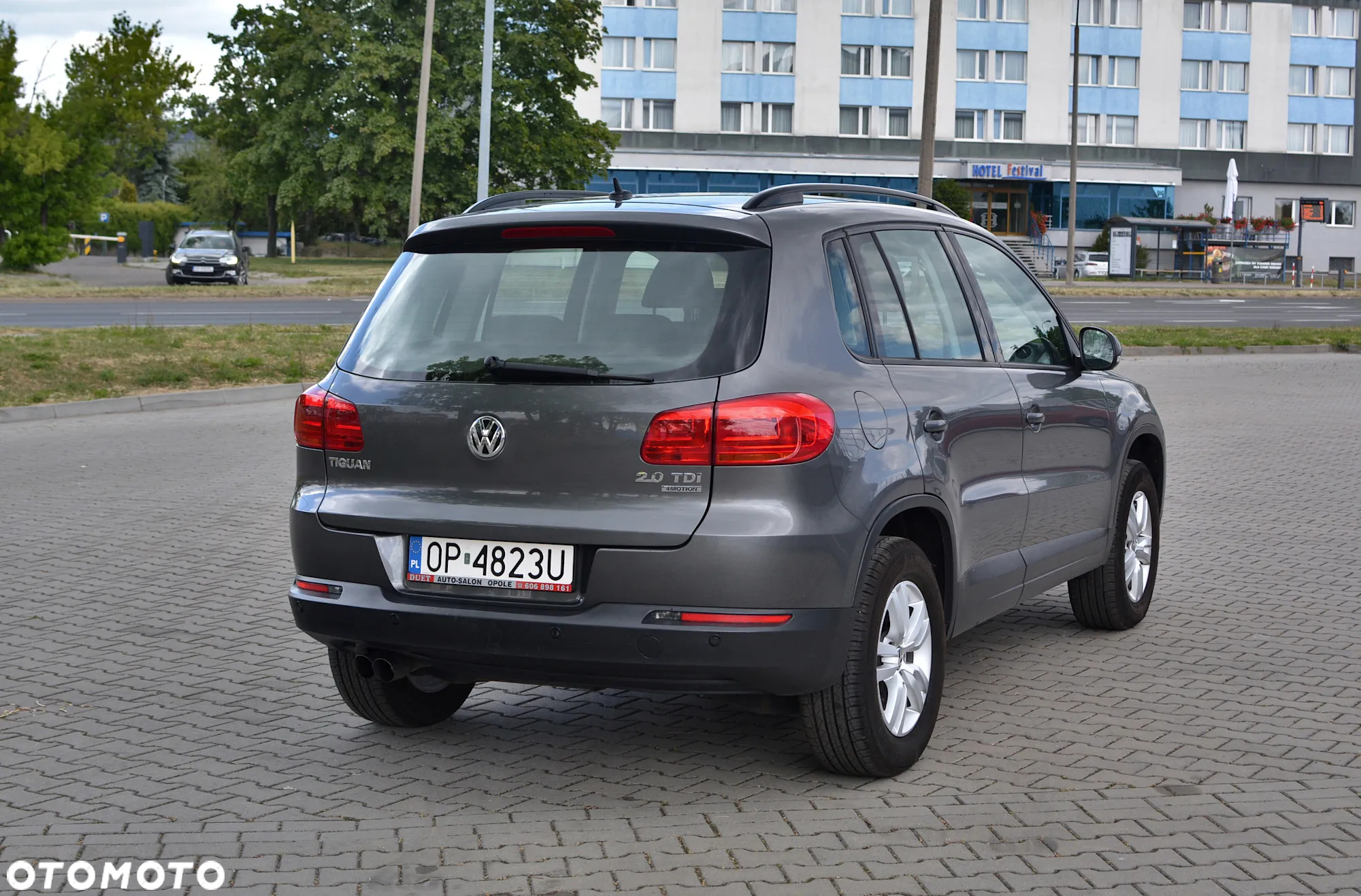 Volkswagen Tiguan 2.0 TDI DPF 4Motion BlueMotion Technology Trend & Fun - 4
