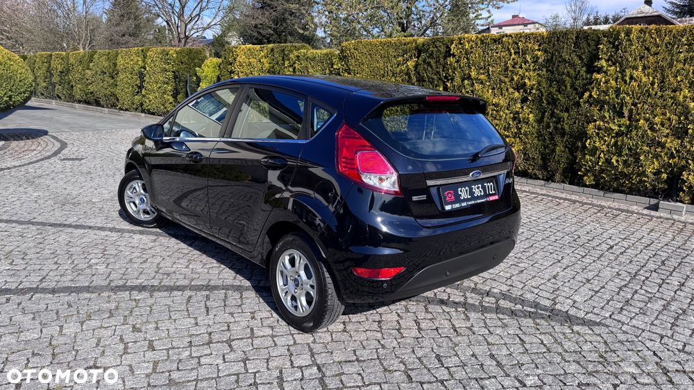 Ford Fiesta 1.6 TDCi Titanium - 23