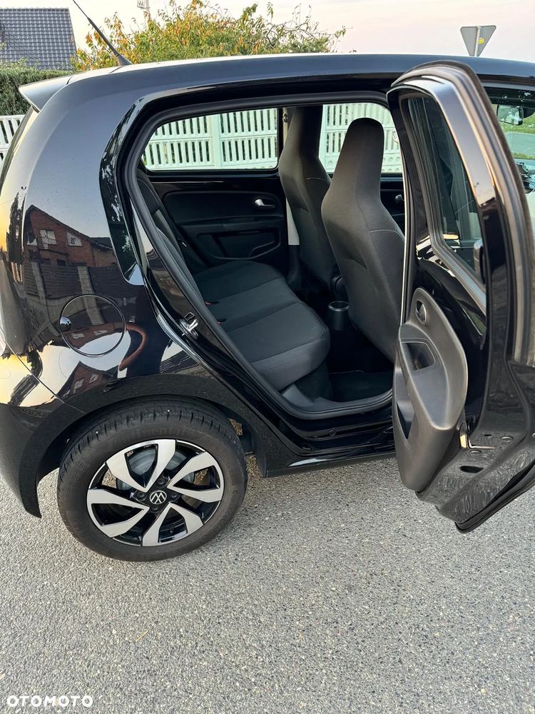 Volkswagen up! 1.0 United - 21