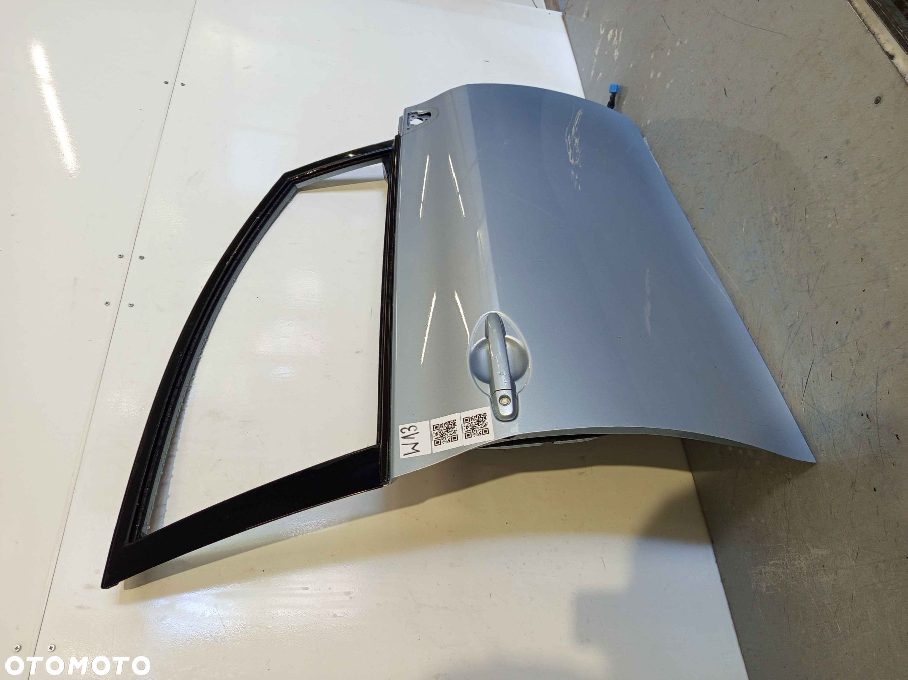 + DRZWI PRZÓD PRZEDNIE PRAWE TOYOTA AURIS I 1 8S1 BŁĘKITNY 5D 5 DRZWI HB - 2