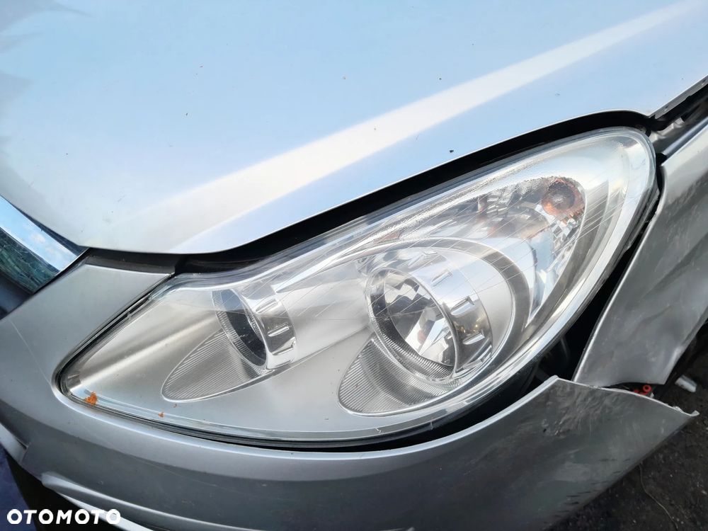 Lampa przednia lewa OPEL Corsa D 06-11r. Europa - 3