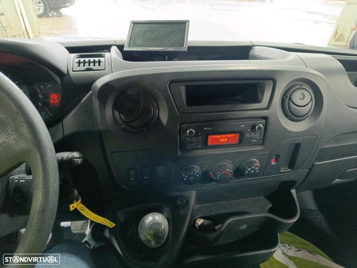Renault Master 2.3 dCi L4 3L c/IVA - 6