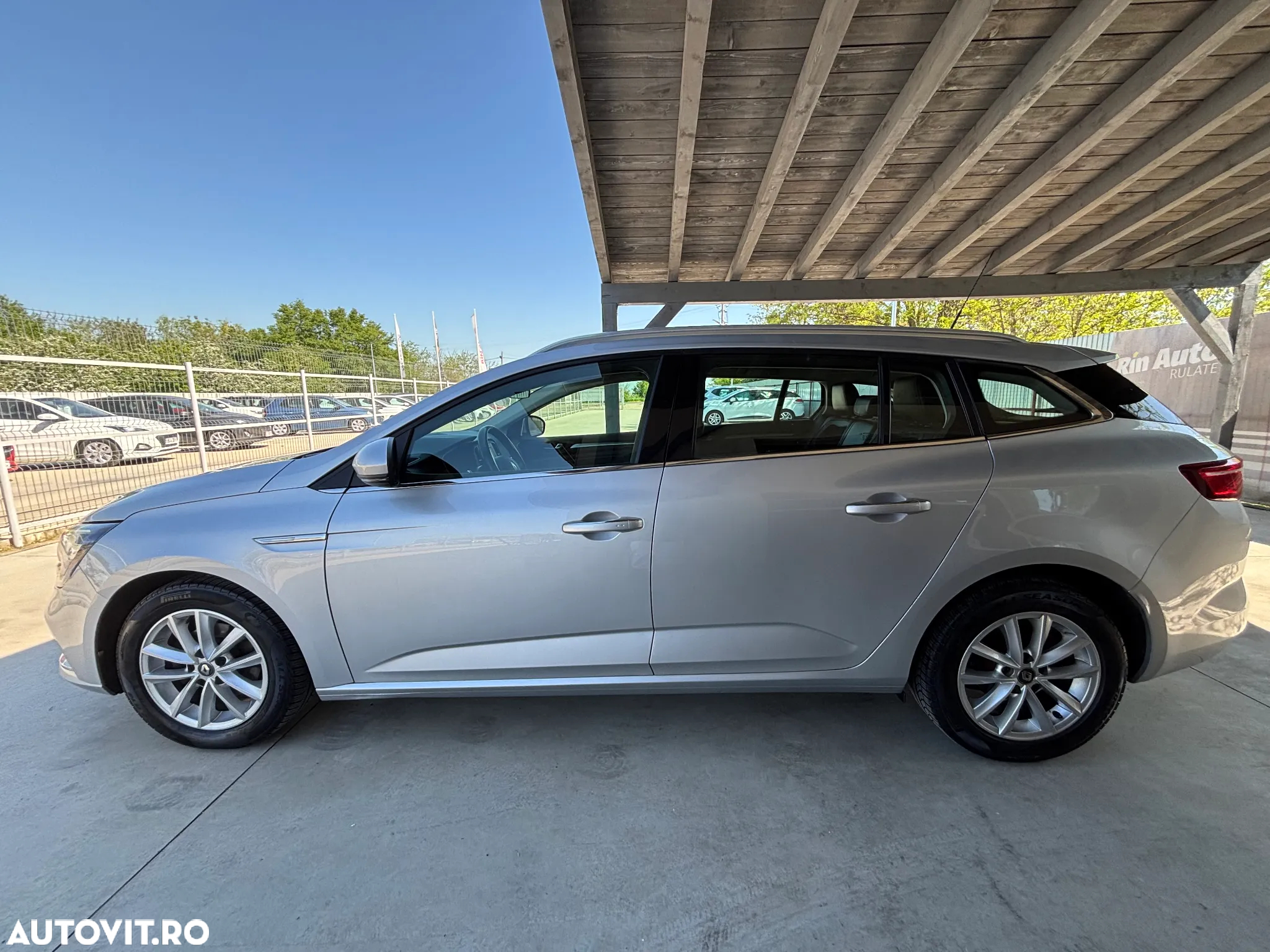 Renault Megane ENERGY dCi 110 INTENS - 8