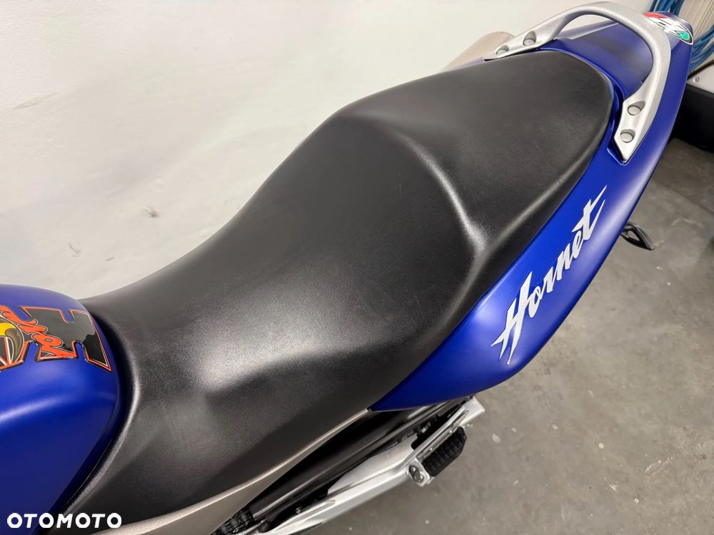Honda Hornet - 26