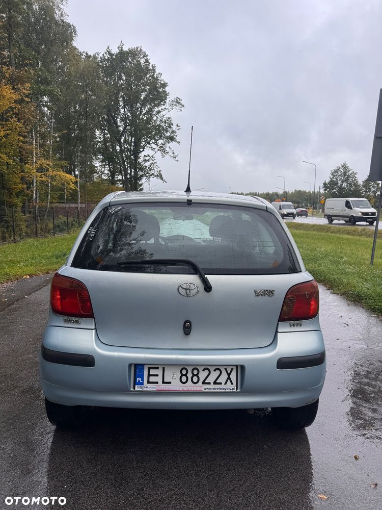 Toyota Yaris 1.0 Terra MM - 18