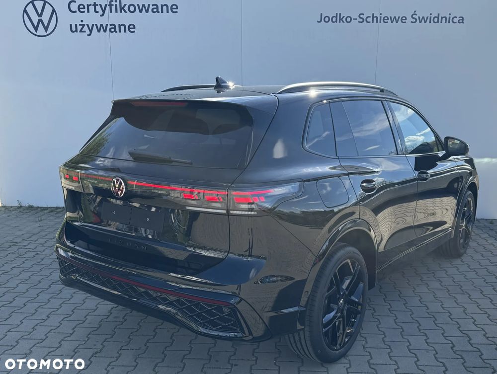 Volkswagen Tiguan - 6