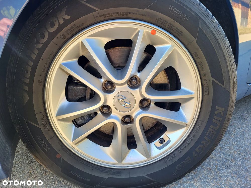 Hyundai i30 1.6 GDI BlueDrive Go - 21