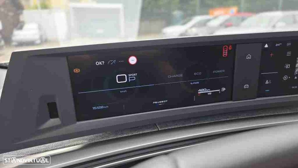 Peugeot 5008 1.2 Hybrid Allure e-DCS6 - 22
