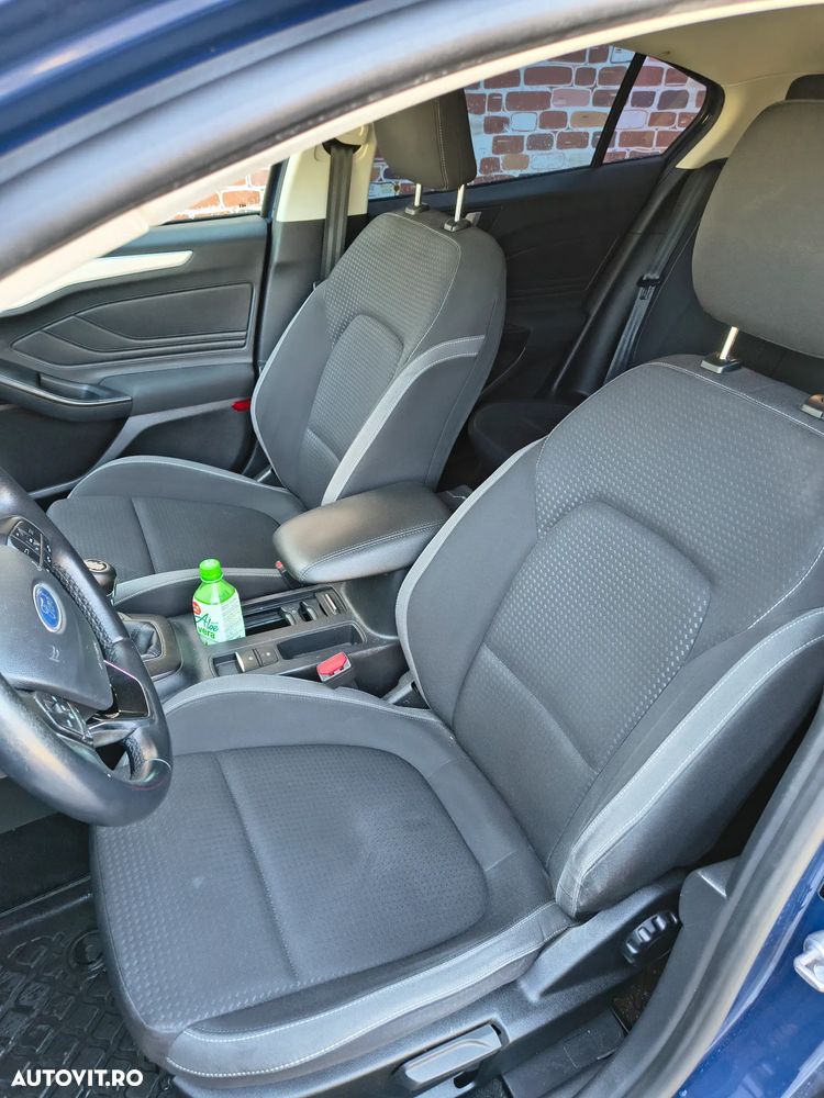 Ford Focus 1.5 EcoBlue Start-Stopp-System TREND - 6
