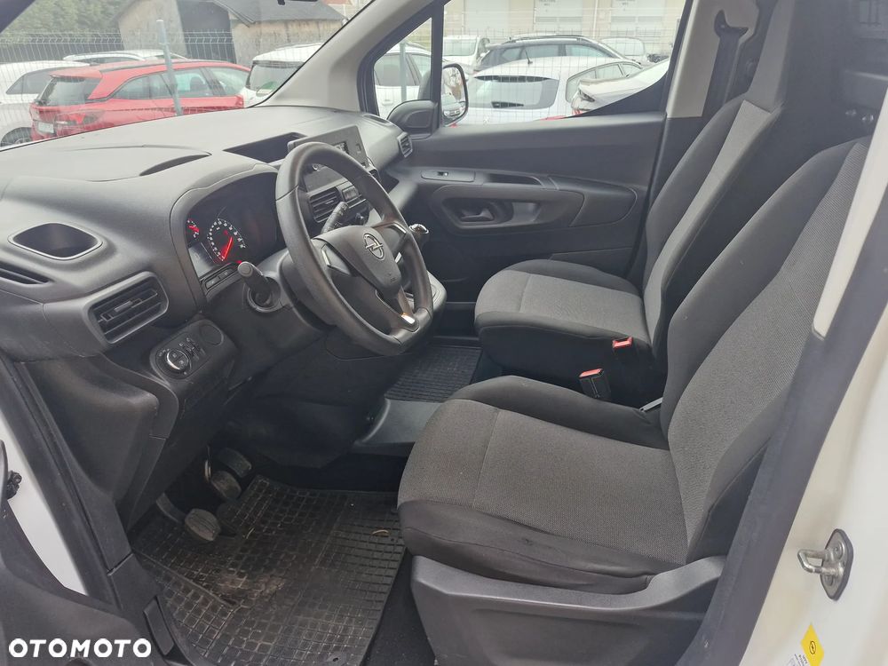 Opel Combo 1.5 CDTI S&S - 9