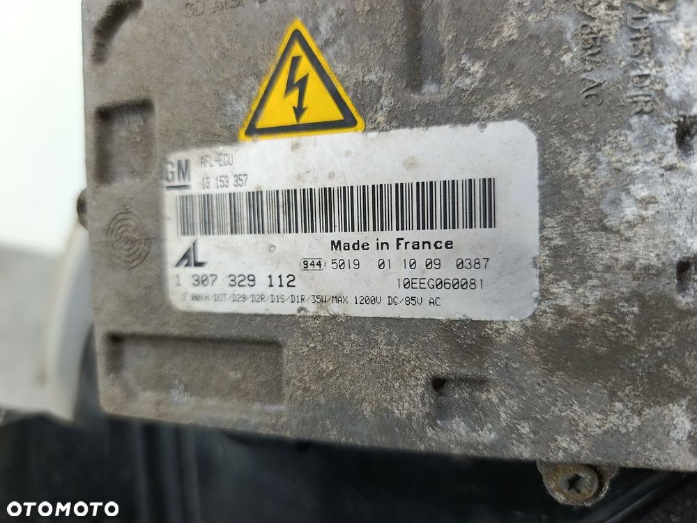 LAMPA PRZÓD PRAWA BIXENON OPEL ZAFIRA B 13252471  0301214282 1307329112 - 8