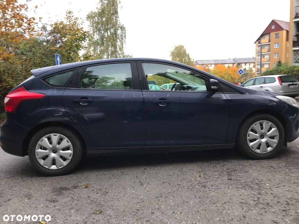 Ford Focus 1.6 Trend - 11