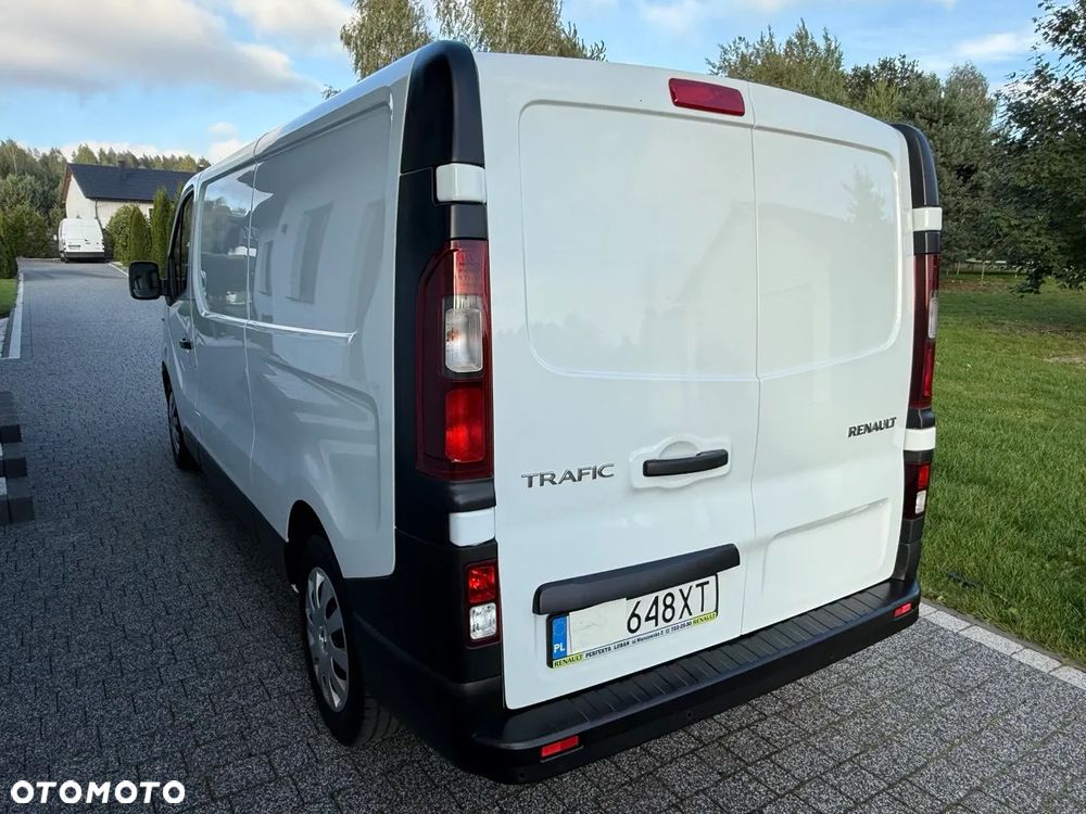 Renault Trafic - 18