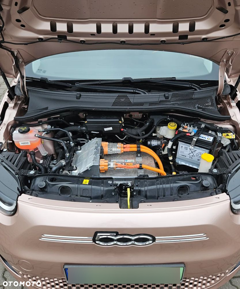 Fiat 500e - 14