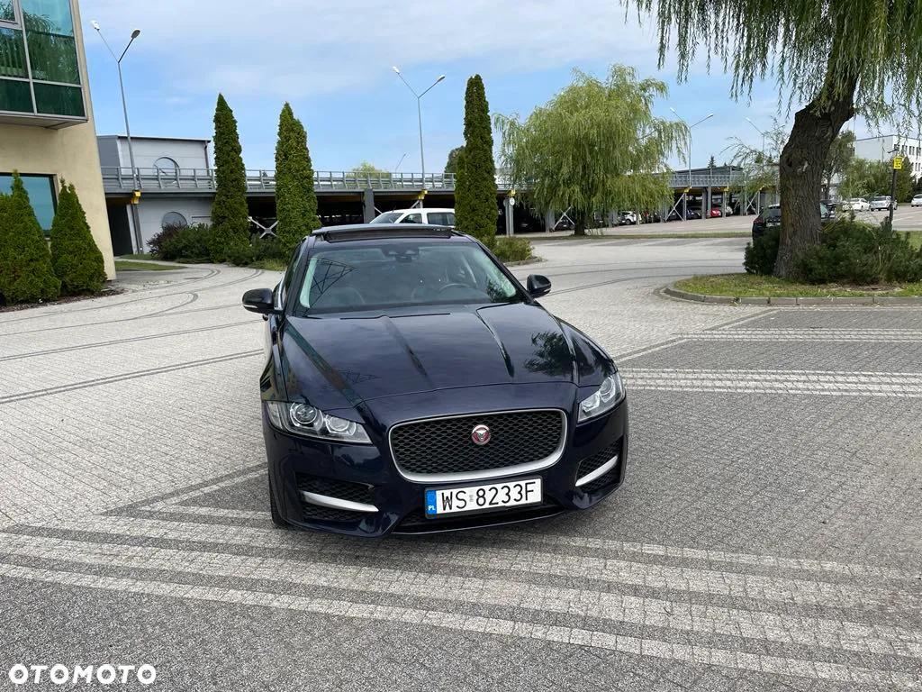Jaguar XF 20d Sportbrake Prestige - 2