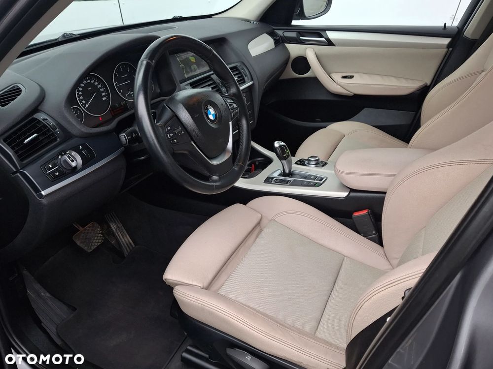 BMW X3 xDrive20d - 28