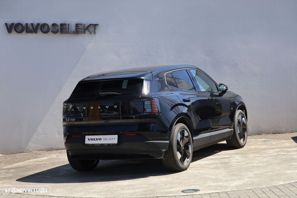 Volvo EX 30 69 kWh Single Motor Extended Range Ultra — fotografia 3
