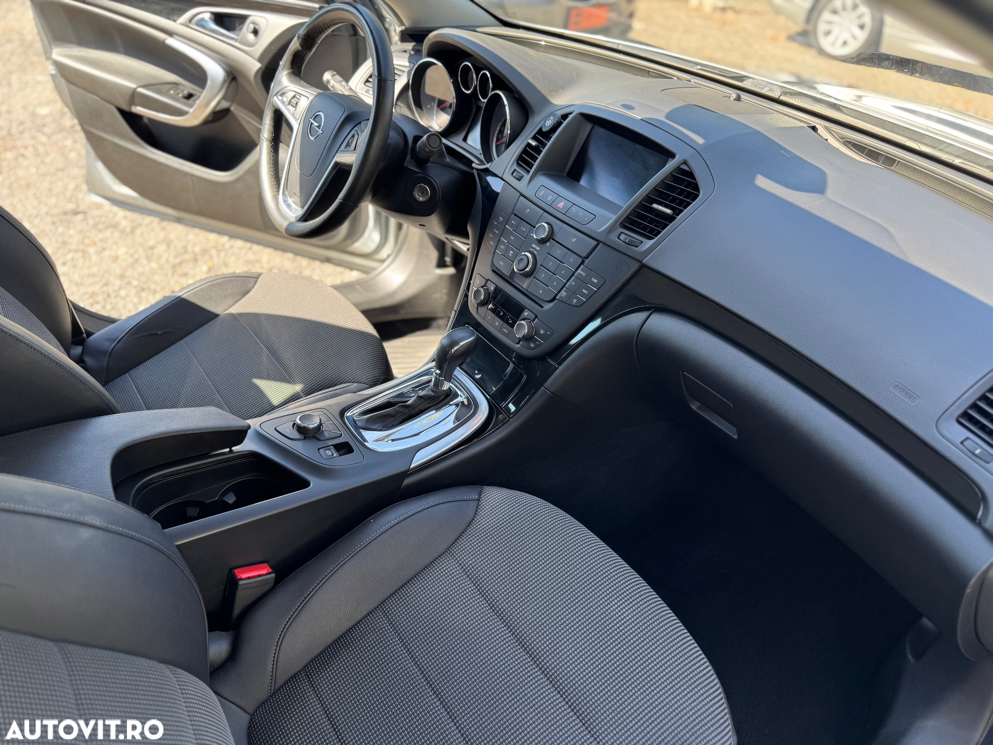 Opel Insignia 2.0 Turbo Aut. Innovation - 10