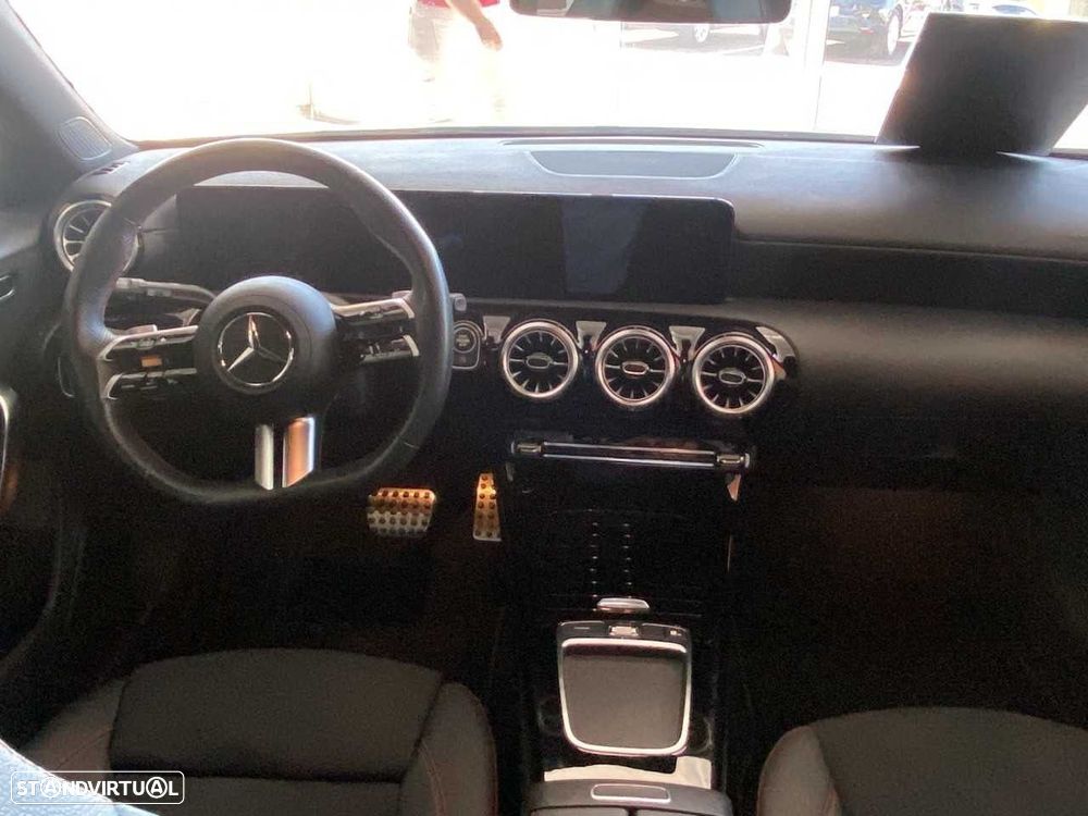 Mercedes-Benz A 200 - 10