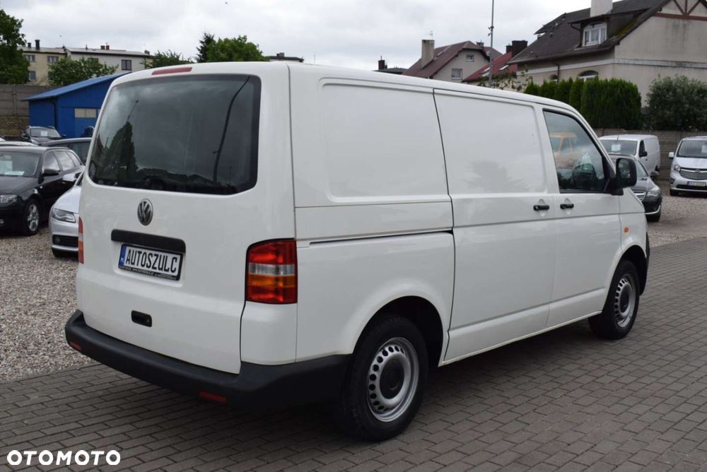 Volkswagen Transporter T5 - 10