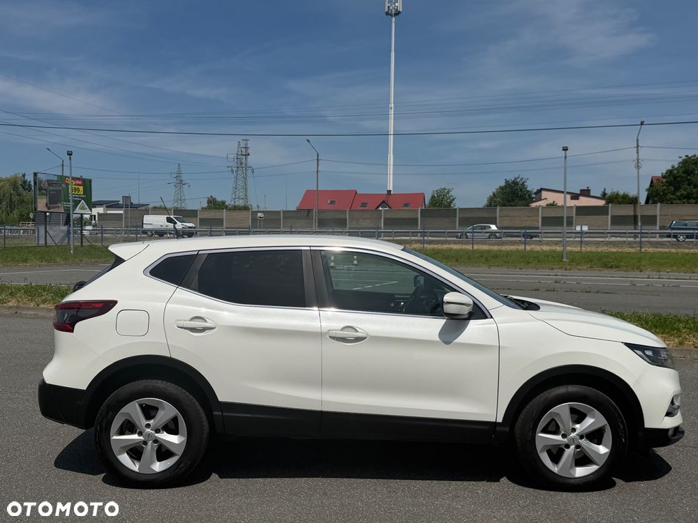 Nissan Qashqai - 4