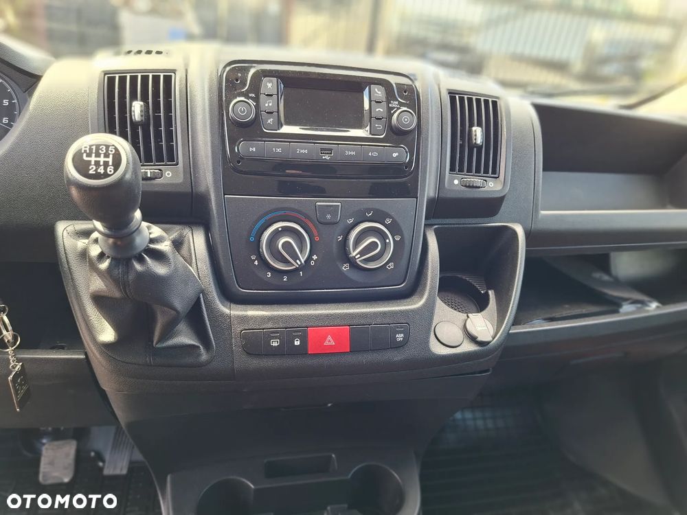 Peugeot BOXER - 13