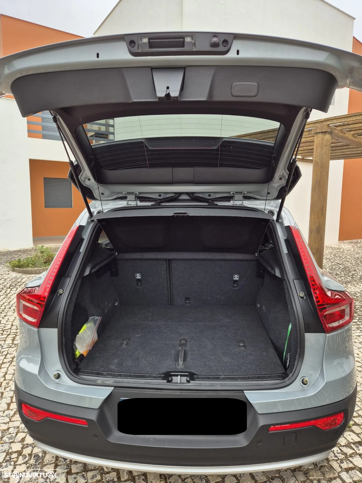 Volvo XC 40 1.5 T2 Essential Auto - 14