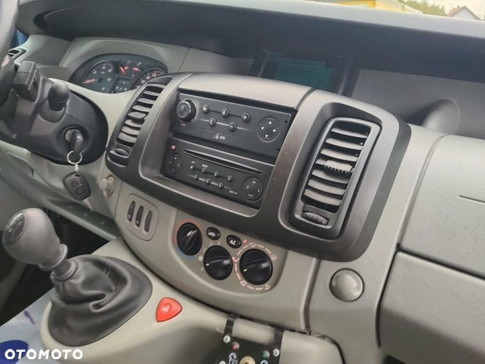 Renault Trafic - 31