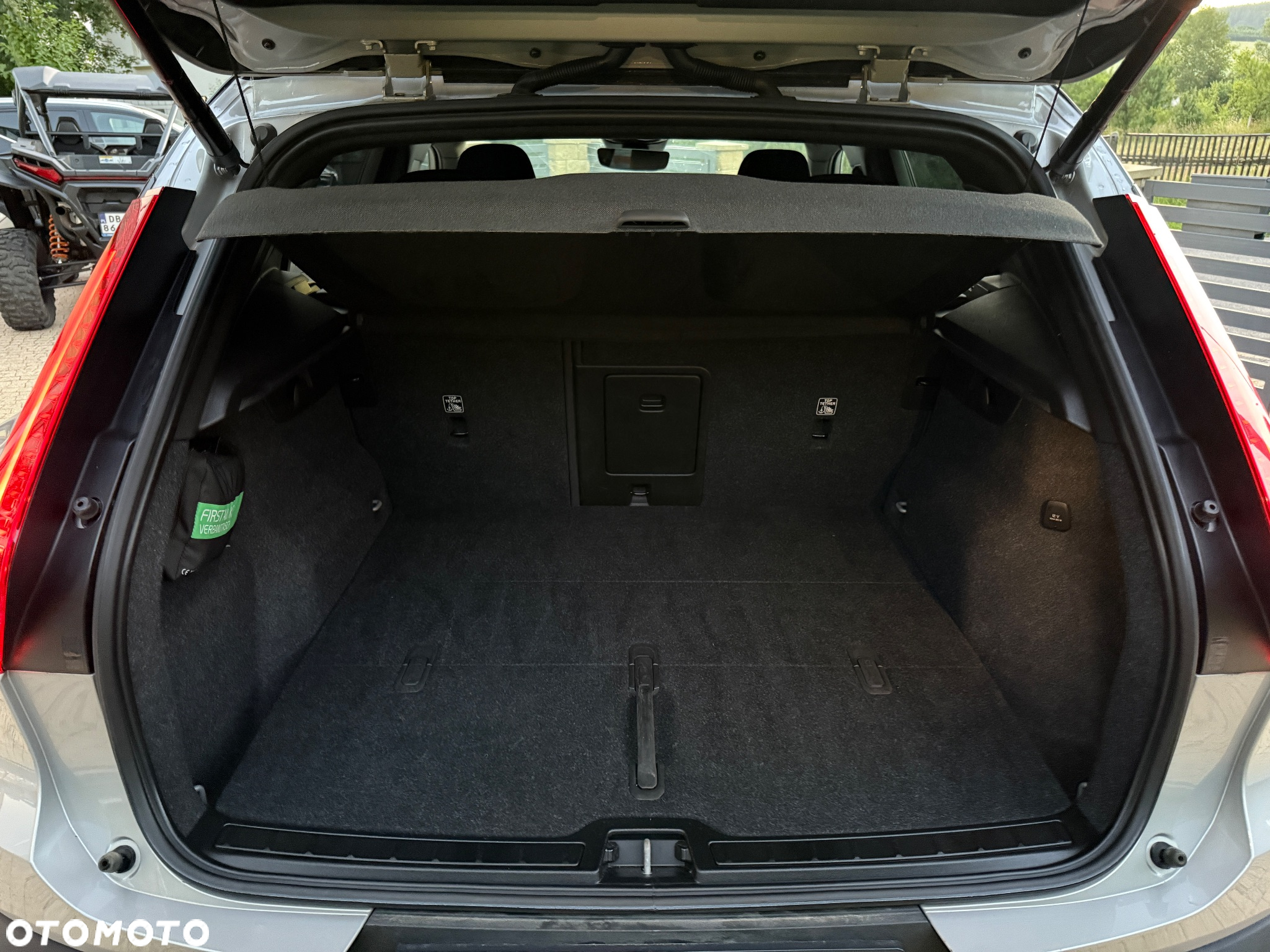 Volvo XC 40 B3 Ultimate Dark - 22